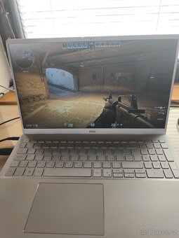 Dell Inspiron 15 (5502) Silver kovový - 14