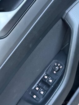 Volkswagen Passat B8 2,0 TDI 110kW DIGIKLIMA Ojeté, 2014, 23 - 14