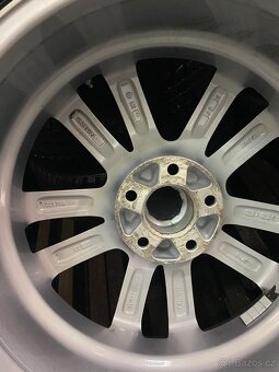 5x112 R18 7J ET22 BMW + 226/60 R18 Bridgestone zimné - 14