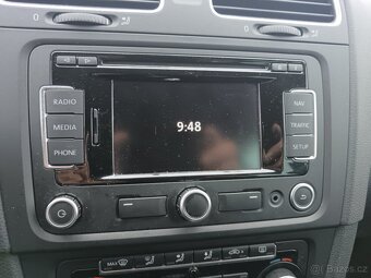 Golf VI 1.6 TDI 77kw perfektní stav style top - 14