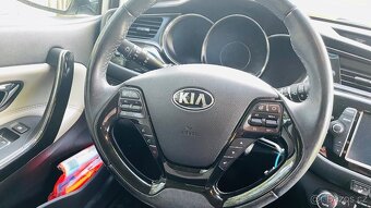 KIA CÉED 1.6 GDI 99 KW EXCLUSIVE, jen 46 000 km,1.Majitel - 14