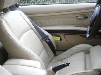 BMW 330i, E92, N52B30A, Steptronic + pádla, M paket - 14