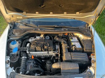Škoda Octavia 2 SCOUT Combi 2.0TDI - 14