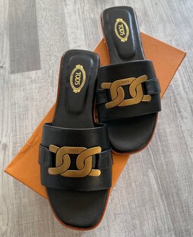 Dámské černé pantofle 37 Tod´s - 14
