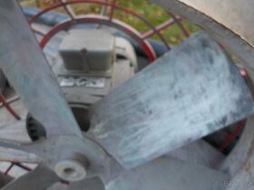 Ventilátory,míchačka barev,kramle,trafa a vysoušeč - 14