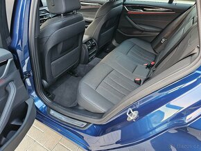 BMW Řada 5, 520d xDrive Touring - 14