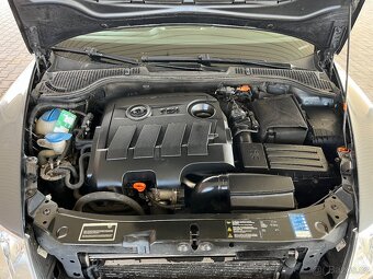 Škoda Octavia 2 1.6 TDI 77kw rok 2010 naj 207tis nová STK - 14