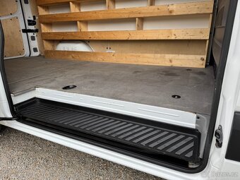 Volkswagen Crafter 35 2,0TDI 100kW L2H2 TOP - 14