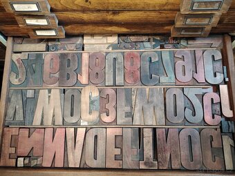 Dřevěné tiskařské písmena - 14