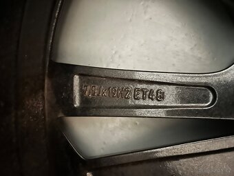 Letní sada kol Škoda Octavia IV RS 225/40/19 - 14