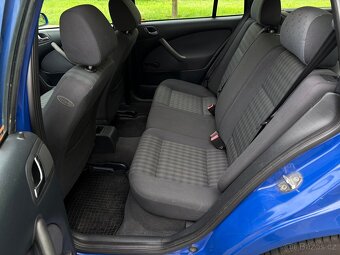 Škoda Octavia 1.6i 75kW klimatizace nové STK - 14