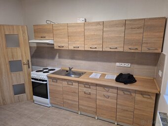Byt pronájem Sedlčany byt 1+1/2kk 40m2 - 14