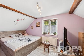 Prodej rodinného domu 3+1 v obci Těchlovice, okr. HK - 14