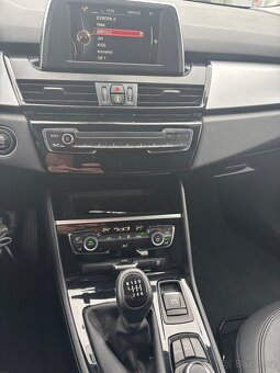 BMW 2 Active Tourer - 14