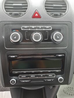 VW CADDY 4x4 LONG 2.0TDI 81kW,SERVIS-VW,1maj,R15,TOPSTAV - 14