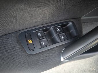vw golf 7 combi 1,6tdi 77kw - 14