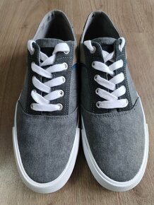 Bench tenisky vel 41 nové - 14