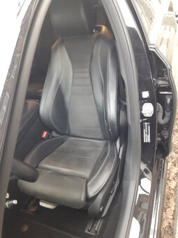 Mercedes-Benz Klasa E 220 d - 14