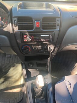 Nissan Almera 1.5 Benzín - 14