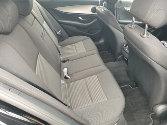 Prodám Mercedes-Benz E220d - 14