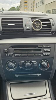 Prodám BMW 116i 85kW 2007 - 14