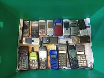 Predám staré zberateľské mobily - 14