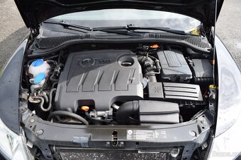 Škoda Octavia 1,6 TDi NOVÉ VSTŘIKY,SUPER STAV - 14