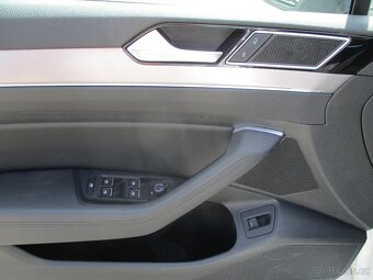 VW PASSAT TDI 140kW 4X4 DSG HIGHLINE 2018 CZ DPH - 14