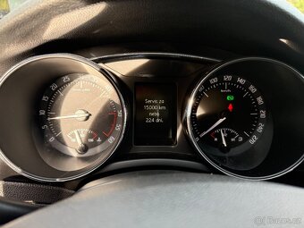 ŠKODA SUPERB KOMBI 2013 2.0TDI 103KW DSG AMBIETEN PLUS - 14