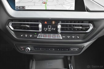 BMW 218d ///MSPORT DPH ČR 1.MAJITEL - 14
