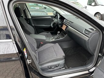 Škoda Superb 3 Combi iV Style 1.4TSI 150kW DSG ACC kamera - 14