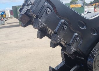 Vydrcovač s rotátorem pro 12-18t - 14