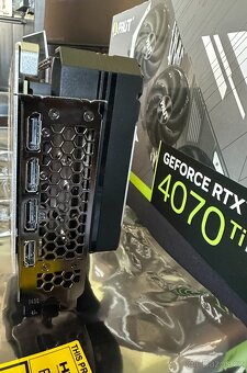 Grafická karta Nvidia RTX4070Ti Super - 14