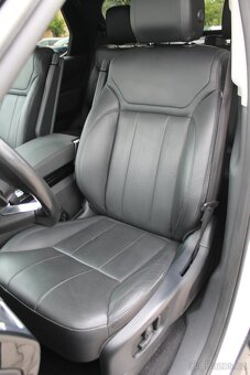 Land Rover Discovery 3.0SDV6 ++Prodáno++ - 14