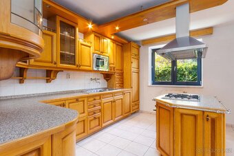 Rodinný dům k pronájmu ve Skalici s výhledem na Lysou horu - 14