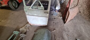 Moskvič 403 , 407 - 14