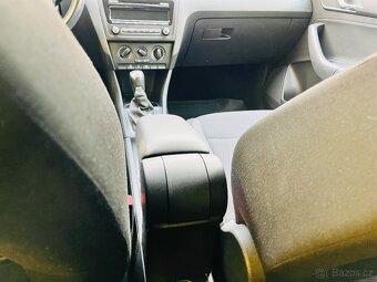 ŠKODA RAPID 1.2 TSi BENZÍNNAJETO JEN 79 TIS KM - 14