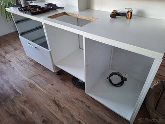 Kuchyňská linka - 14