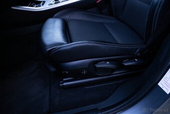 BMW X3 xDrive20d A/T - 14