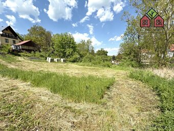 Stavební pozemek 1027 m2, příroda, Oparenské údolí, obec Vel - 14