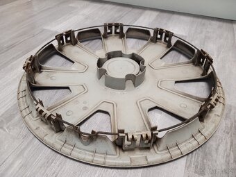 Poklice Ford, 4M51-1000-EB - 14