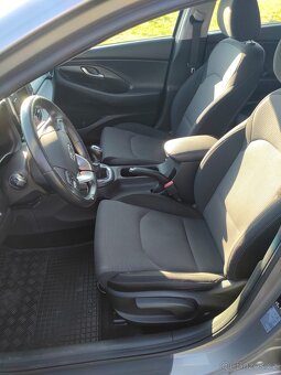 Hyundai i30 1.0 T-GDI 88 kW KOMBI – krásný stav, po servisu - 14