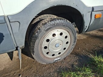 Iveco Daily autobus 23 míst, 2,8 JTD - 14