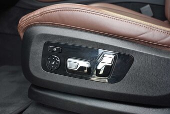 BMW X6 xDrive30d INDIVIDUAL LASER TAŽNÉ DPH ČR 1.MAJITEL - 14