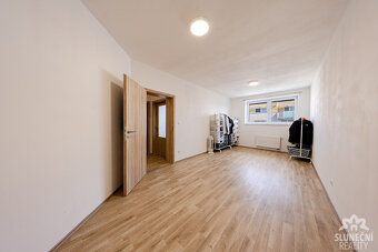 Pronájem bytu 3+kk s vyhrazeným parkovacím stáním, 85 m², Uh - 14