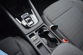 PRODÁM ŠKODA OCTAVIA COMBI IV 2.0TDI 150PS DSG 2022 - 14