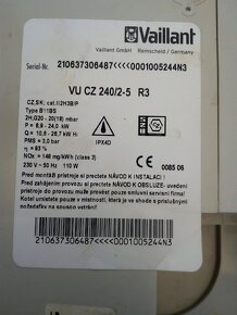 Vaillant VU CZ240/2-5 R3 náhradní dily viz foto - 14
