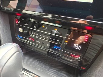 VW Passat B8 Variant 2.0TDI 110kW DSG 32tkm ACC Kamera ERGO - 14