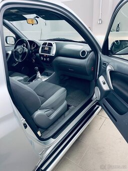 Toyota Rav4 2.0i 110kw - 14