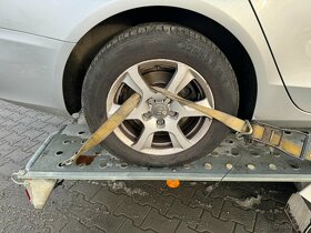 Audi A4 B8 2008  2.0 TDI  143PS  NA NÁHRADNÍ DÍLY LX7W - 14